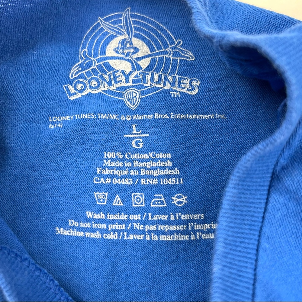 Looney Tunes ‘Original Player’ Bugs Bunny Graphic Tee Unisex size L Royal Blue - Picture 6 of 8